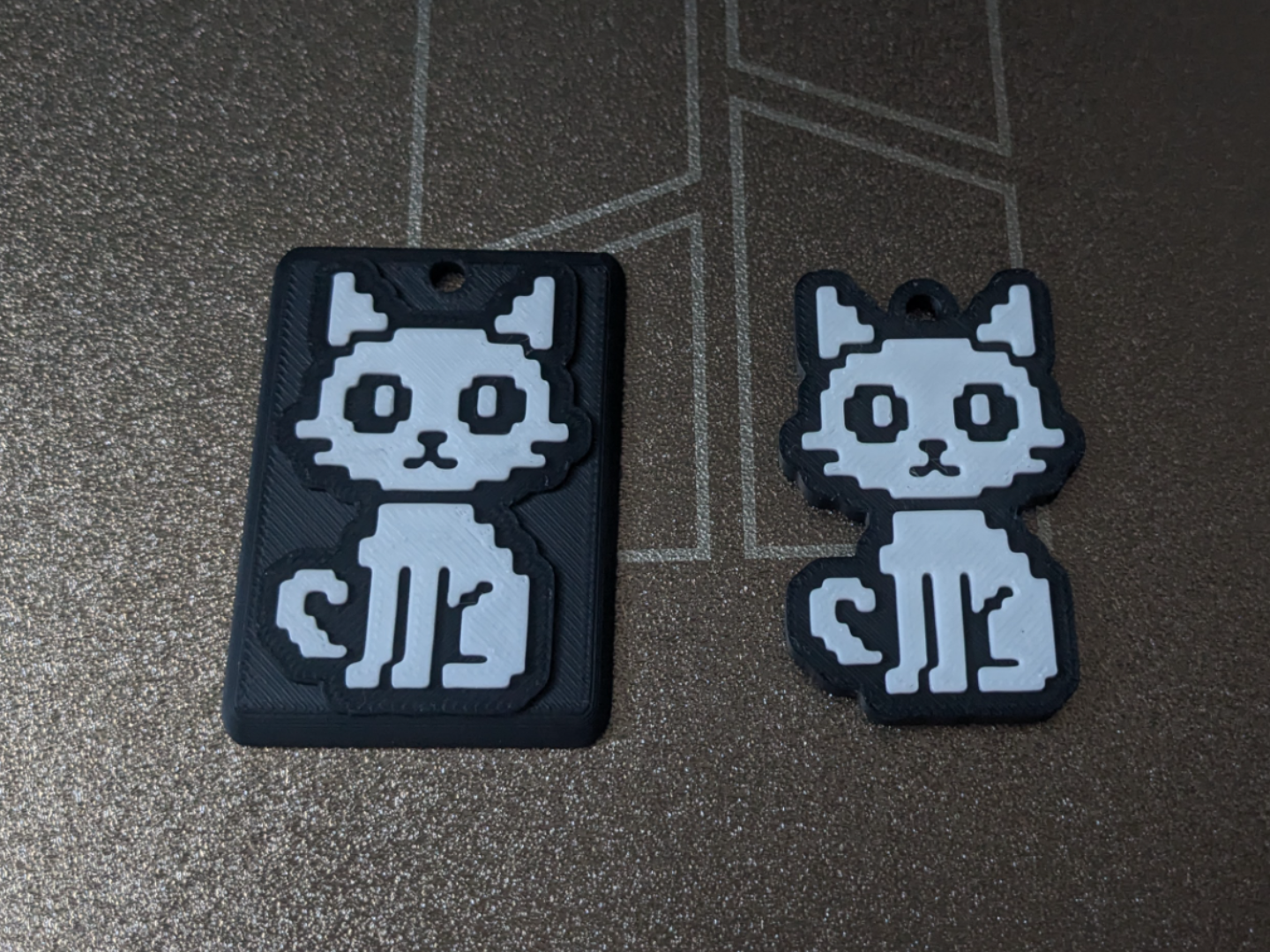 Pixel Cat Keychain – Retro-Inspired Design